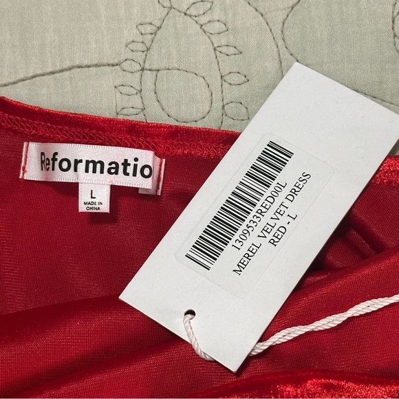 NEW Reformation Merel Velvet Dress Cherry Red Bodycon Low Back - Picture 4 of 6
